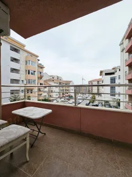 Rent, two bedroom apartment, 60m², Rozino, Budva - image 9