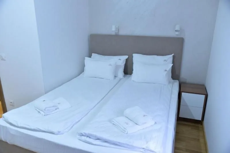 Prodaja, dvosoban stan, 32m², Centar, Čajetina