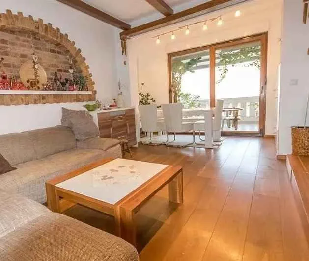 Sale, two bedroom apartment, 138m², Topla, Herceg Novi