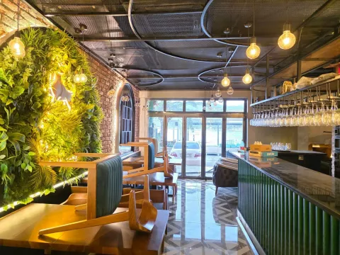 Prodaja, poslovni prostor, 123m², Rafailovići, Budva - image 17