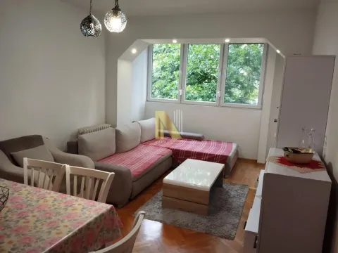 Izdavanje, dvosoban stan, 53m², Detelinara, Novi Sad Sve Podlokacije - image 2