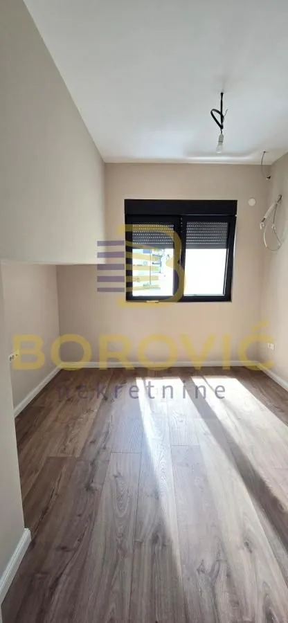 Prodaja, trosoban stan, 68m², Olimp, Zvezdara Sve Podlokacije