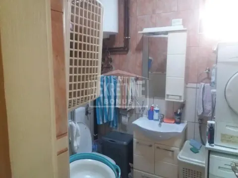 Prodaja, kuća, 126m², Železničko Naselje, Subotica - image 16