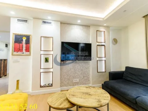 Prodaja, četvorosoban stan, 97m², Vračar Hram, Vračar Sve Podlokacije - image 26