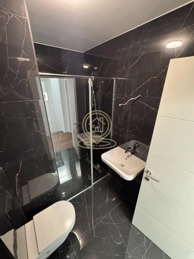 Prodaja, stan, 140m², Bulevar Evrope, Novi Sad Sve Podlokacije
