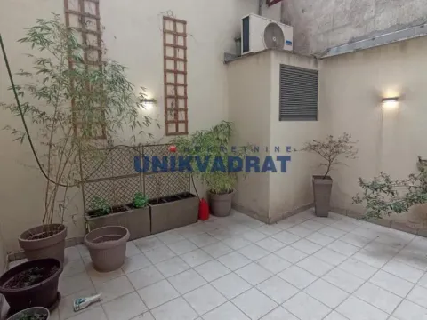 Rent, office space, 180m², Đeram Pijaca, Beograd - image 18