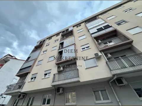 Izdavanje, dvosoban stan, 47m², Zabjelo, Podgorica - image 12