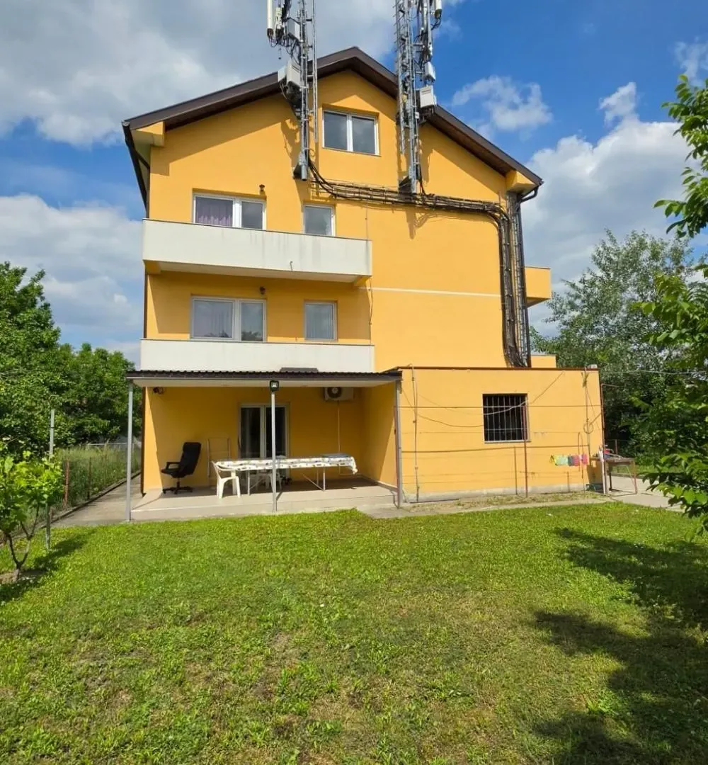 Prodaja, kuća, 453m², Zemun Sve Podlokacije, Beograd