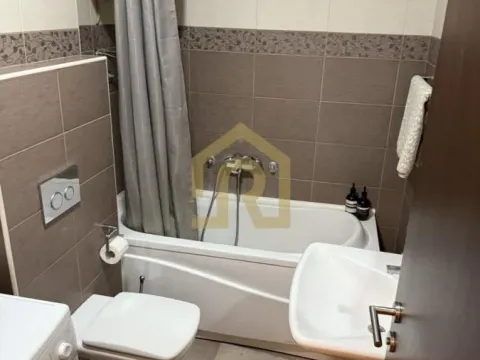 Izdavanje, dvosoban stan, 56m², Vračar Sve Podlokacije, Beograd - image 13