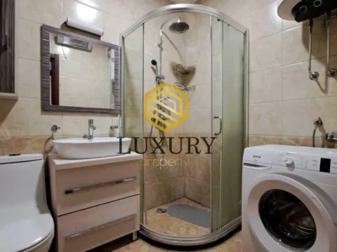 Izdavanje, dvosoban stan, 72m², Pobrežje, Podgorica - image 13