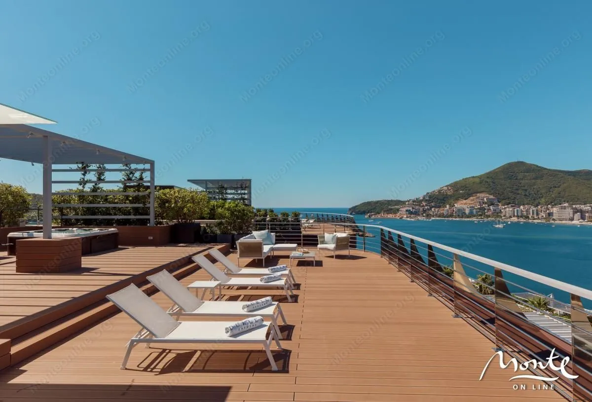 Sale, four bedroom apartment, 287m², Budva, Crna Gora