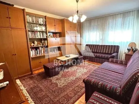 Izdavanje, dvosoban stan, 60m², Zemun Kej, Zemun Sve Podlokacije - image 3