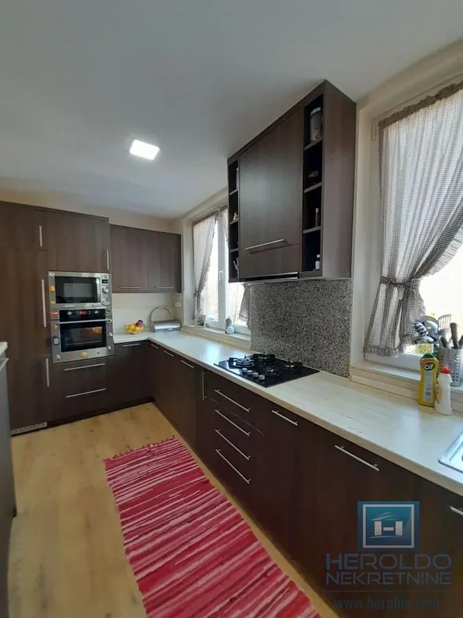 Sale, house, 106m², Sisevac, Paraćin