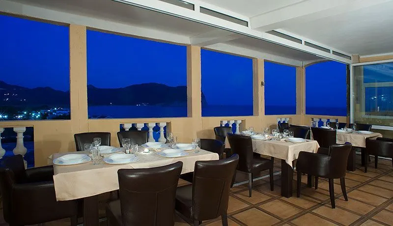 Prodaja, ugostiteljski objekat, 1723m², Buljarica, Budva