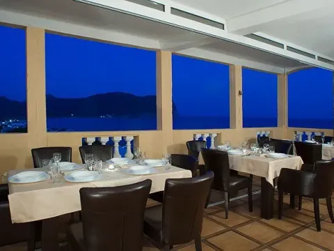 Sale, hospitality venue, 1723m², Buljarica, Budva - image 3