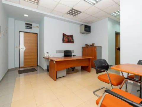 Rent, office space, 78m², Preko Morače, Podgorica - image 6