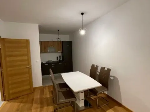 Izdavanje, jednosoban stan, 48m², City Kvart, Podgorica - image 5