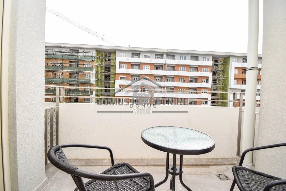 Prodaja, jednosoban stan, 49m², Central Point, Podgorica