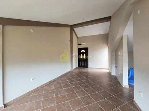 Sale, one bedroom apartment, 41m², Radovići, Tivat - image 2