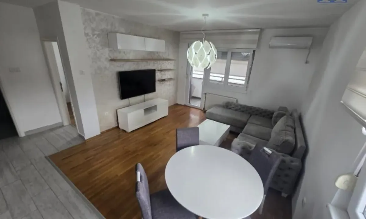 Izdavanje, dvosoban stan, 60m², Novo naselje, Novi Sad