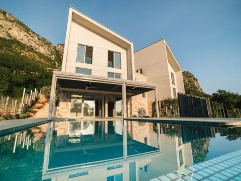 Prodaja, kuća, 230m², Tudorovići, Budva - image 2