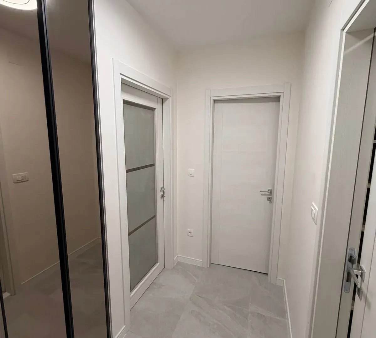 Prodaja, jednosoban stan, 47m², Central Point, Podgorica