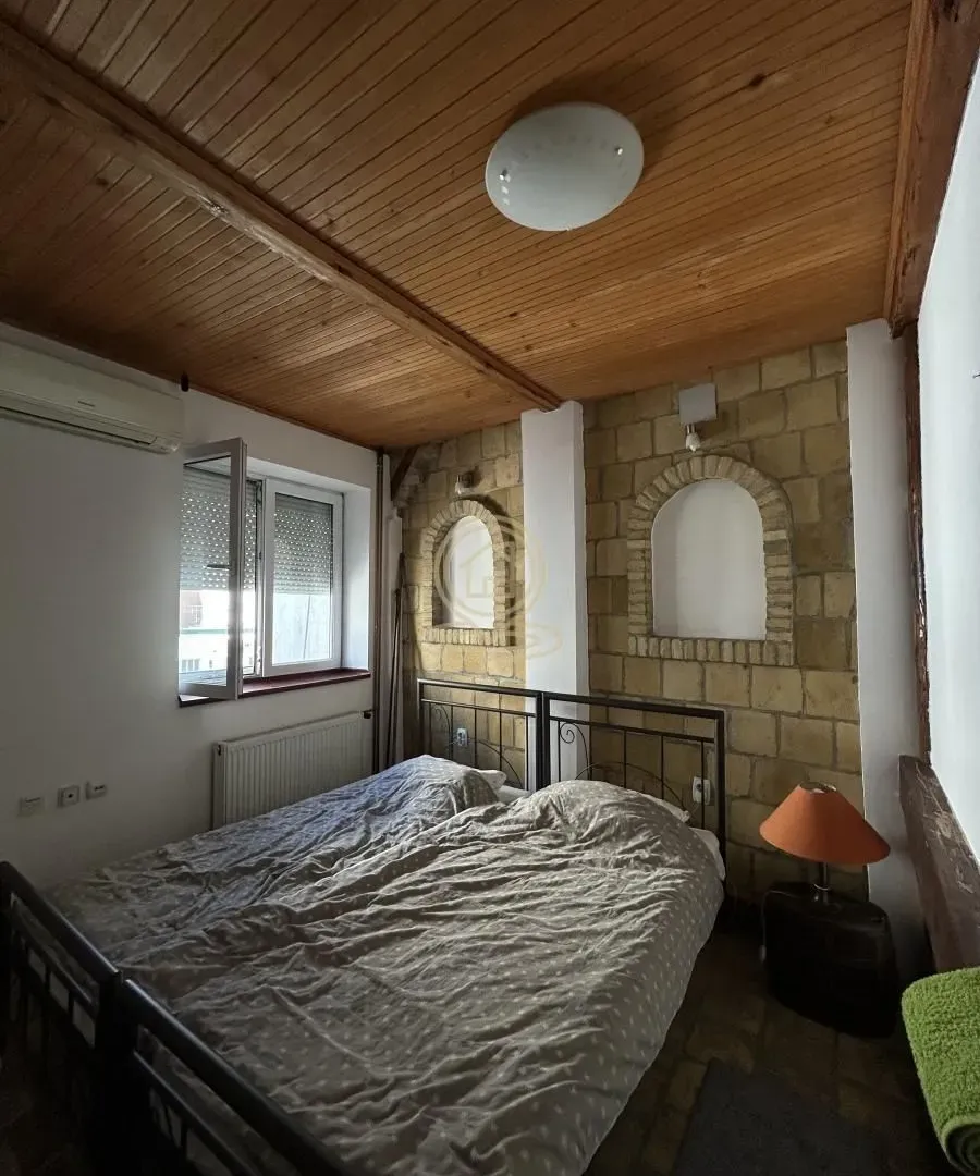 Rent, apartment, 140m², Centar, Novi Sad