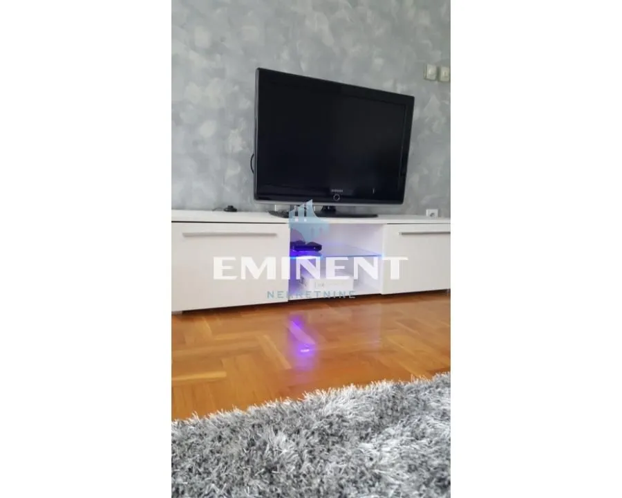 Rent, apartment, 40m², Vračar Sve Podlokacije, Beograd