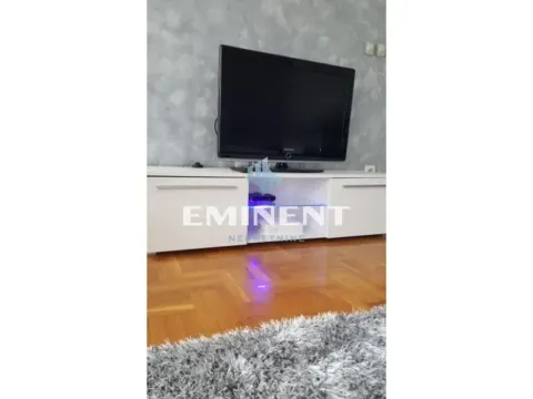 Izdavanje, stan, 40m², Vračar Sve Podlokacije, Beograd - image 3