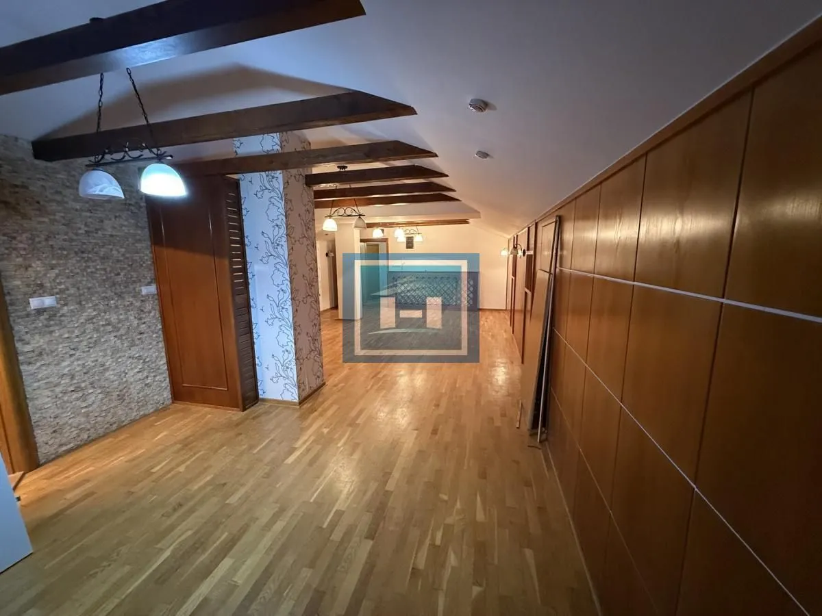 Prodaja, dvosoban stan, 99m², Vašarište, Jagodina
