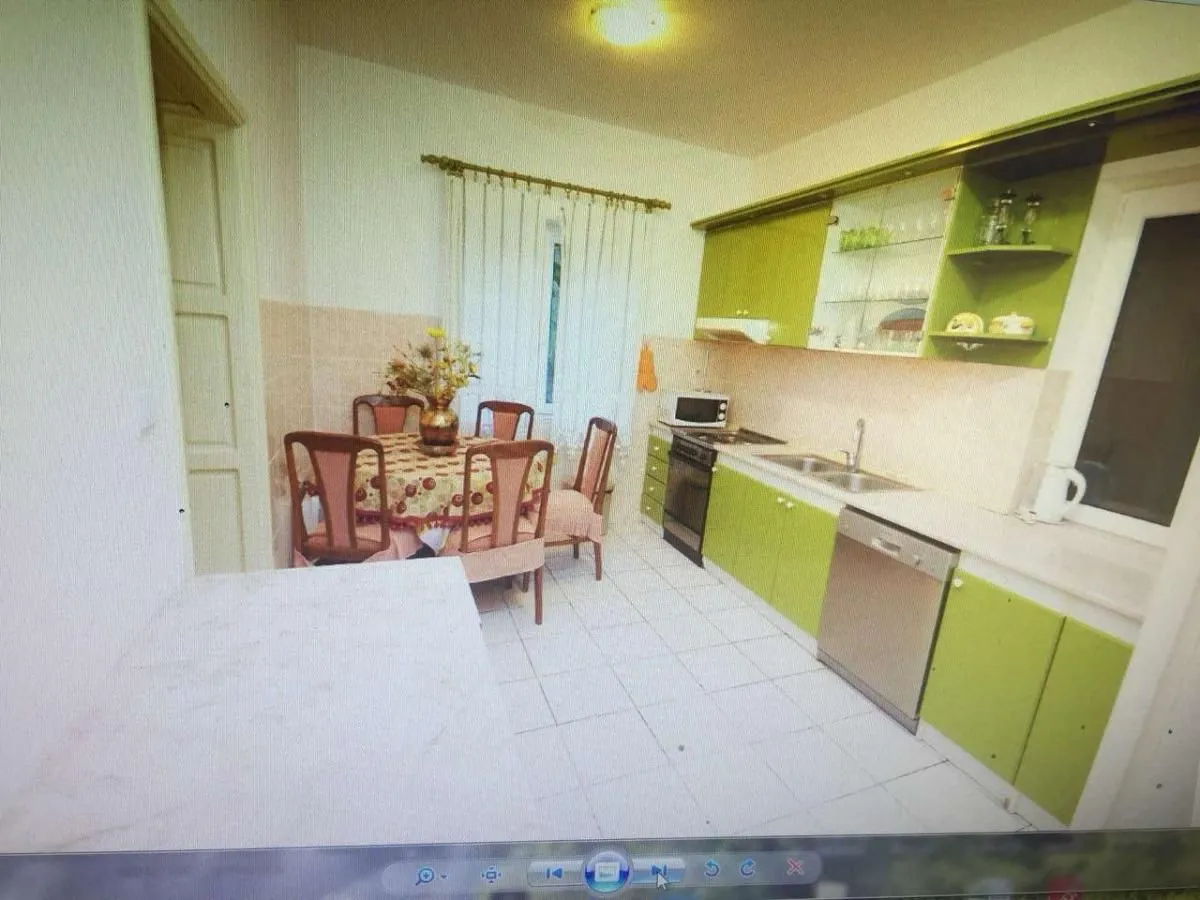 Rent, house, 173m², Krašići, Tivat