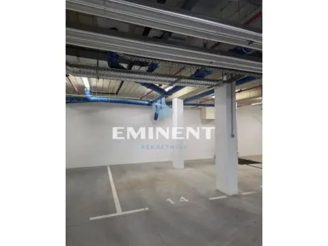 Izdavanje, dvosoban stan, 65m², Bežanijska Kosa 3, Bežanijska Kosa Sve Podlokacije - image 15