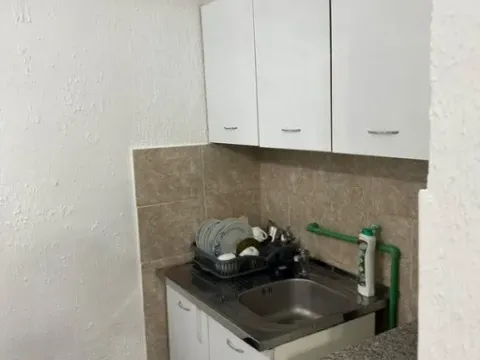 Izdavanje, kuća, 85m², Zagorič, Podgorica - image 8