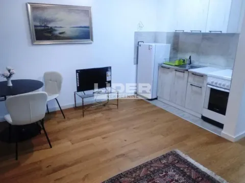 Izdavanje, jednosoban stan, 28m², Kluz, Zvezdara Sve Podlokacije - image 5