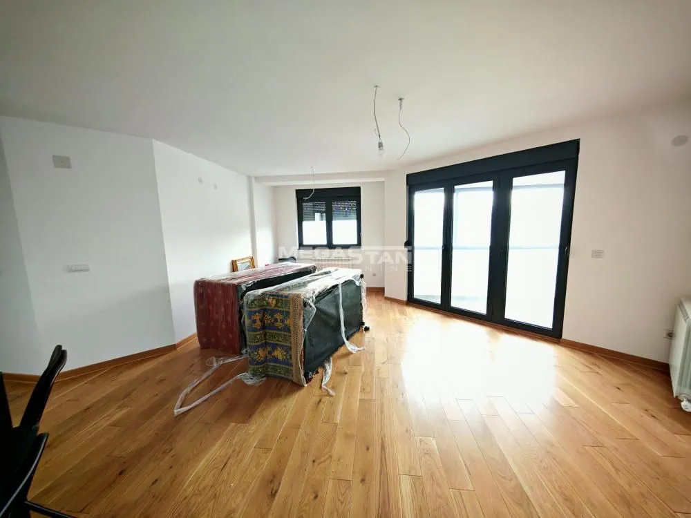 Sale, four bedroom apartment, 100m², Autokomanda, Voždovac Sve Podlokacije