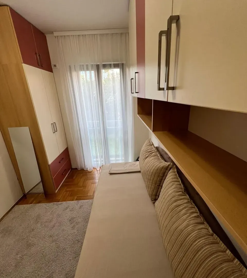 Rent, two bedroom apartment, 47m², City Kvart, Podgorica