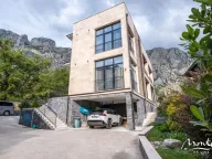 Prodaja, kuća, 428m², Orahovac, Kotor - image 48