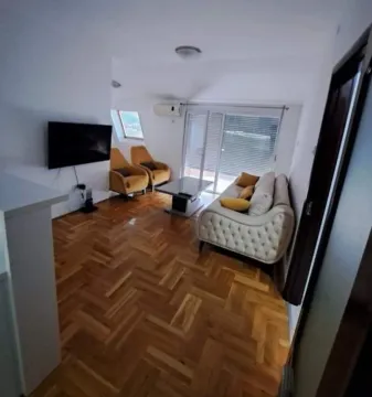 Izdavanje, jednosoban stan, 45m², Podgorica, Crna Gora - image 5