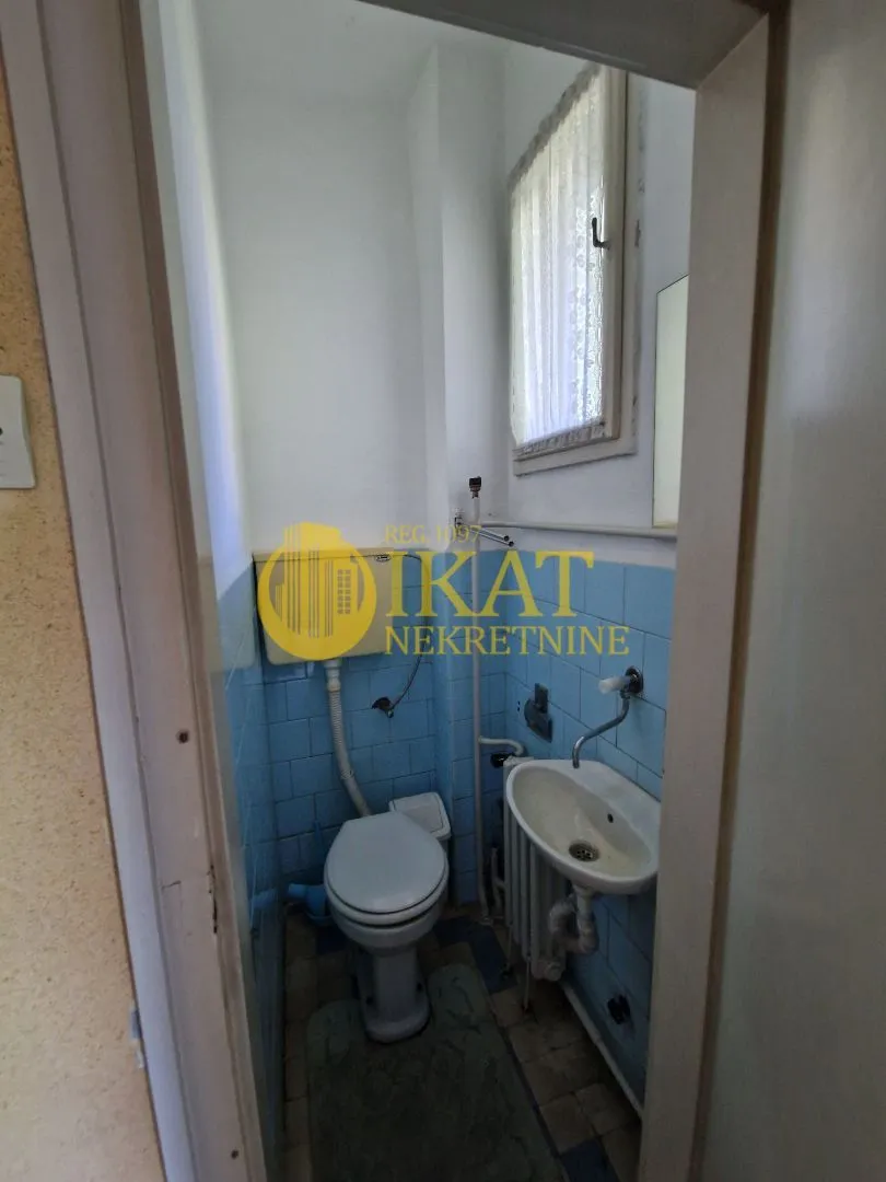 Sale, house, 221m², Rakovica, Beograd