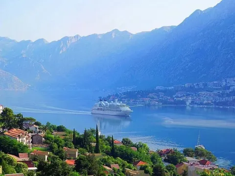 Prodaja, dvosoban stan, 50m², Škaljari, Kotor - image 11