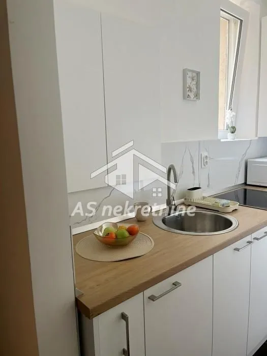 Rent, two bedroom apartment, 40m², Stari Grad, Beograd