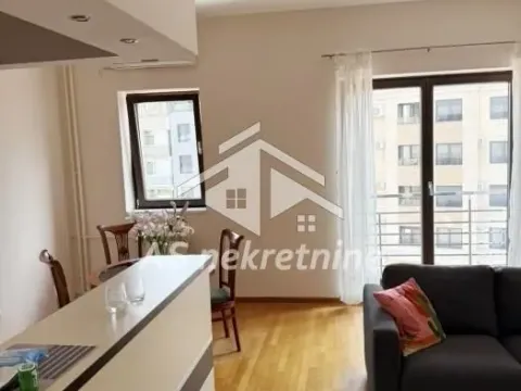 Izdavanje, dvosoban stan, 56m², Kalenić Pijaca, Vračar Sve Podlokacije - image 9