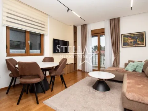 Izdavanje, stan, 50m², Vezirov Most, Podgorica - image 2