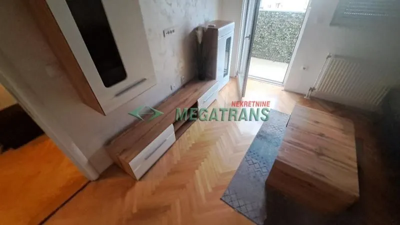 Izdavanje, dvosoban stan, 46m², Podbara, Novi Sad Sve Podlokacije