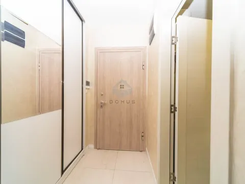 Izdavanje, jednosoban stan, 49m², Central Point, Podgorica - image 10