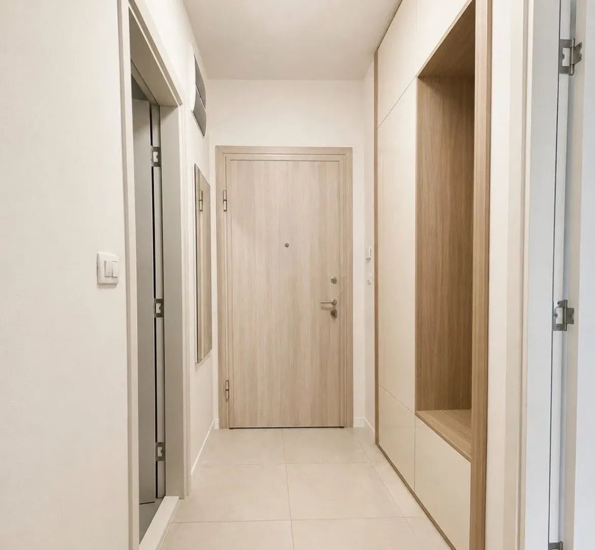 Prodaja, jednosoban stan, 47m², Central Point, Podgorica