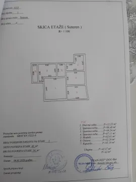 Skica etaže suterena sa rasporedom prostorija i dimenzijama. - image 12