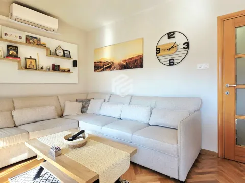 Rent, apartment, 28m², Blok 9, Podgorica - image 3