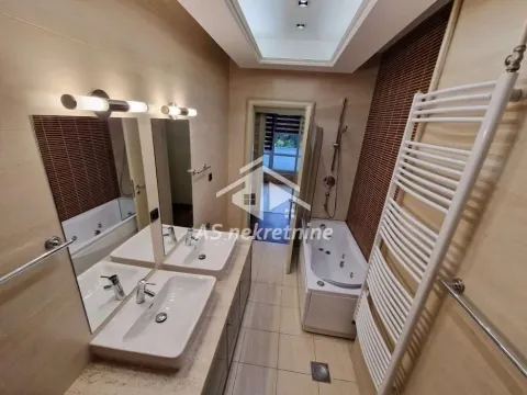 Izdavanje, stan, 48m², Savski Venac, Beograd - image 12