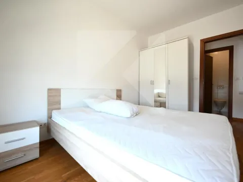 Rent, one bedroom apartment, 48m², City Kvart, Podgorica - image 9